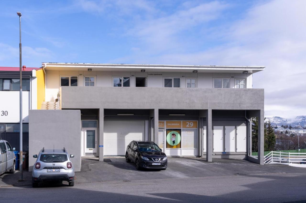 Lundur Apartments ريكيافيك المظهر الخارجي الصورة